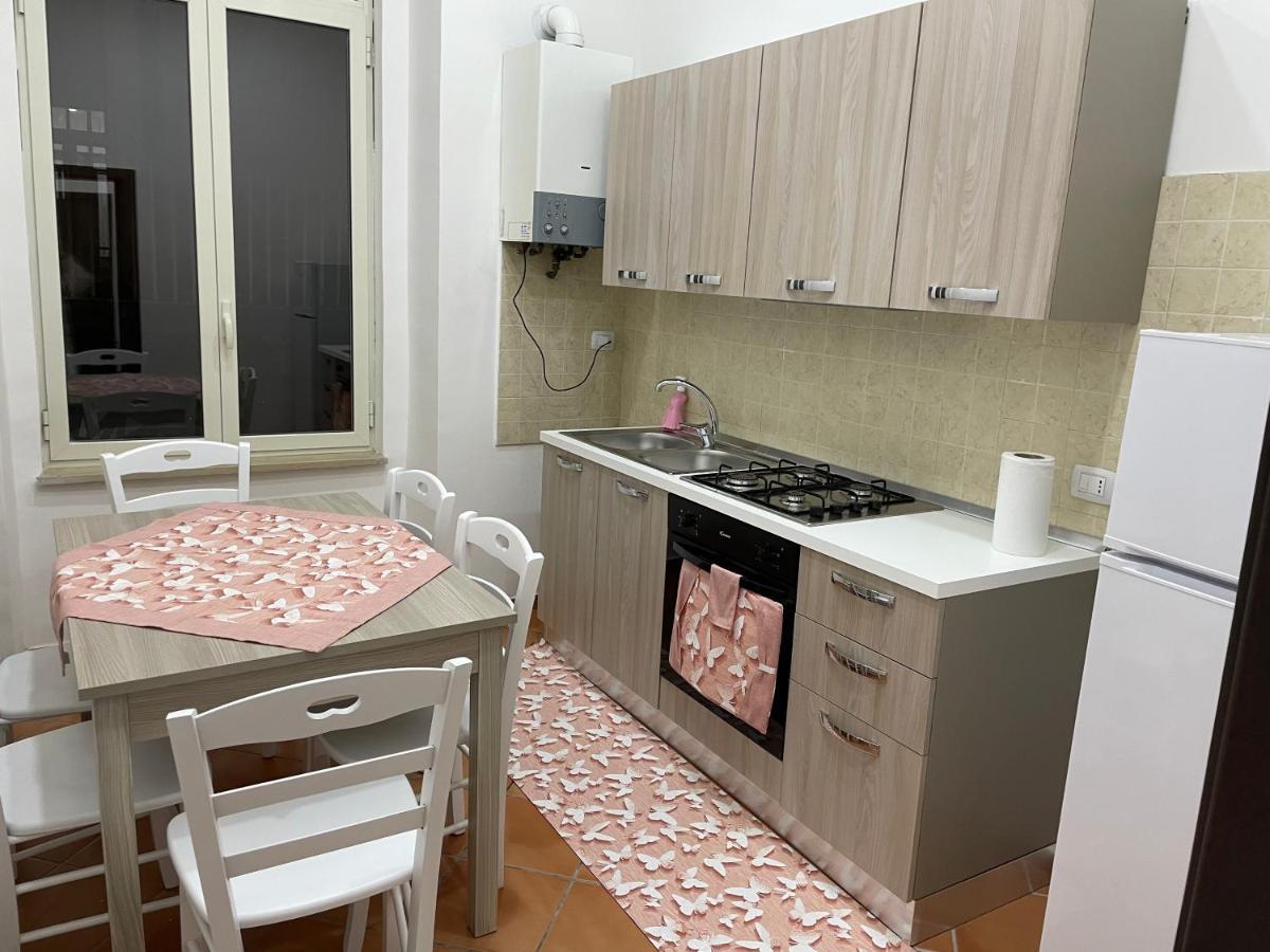 Casa Emilia 2 Apartment Naples Exterior photo