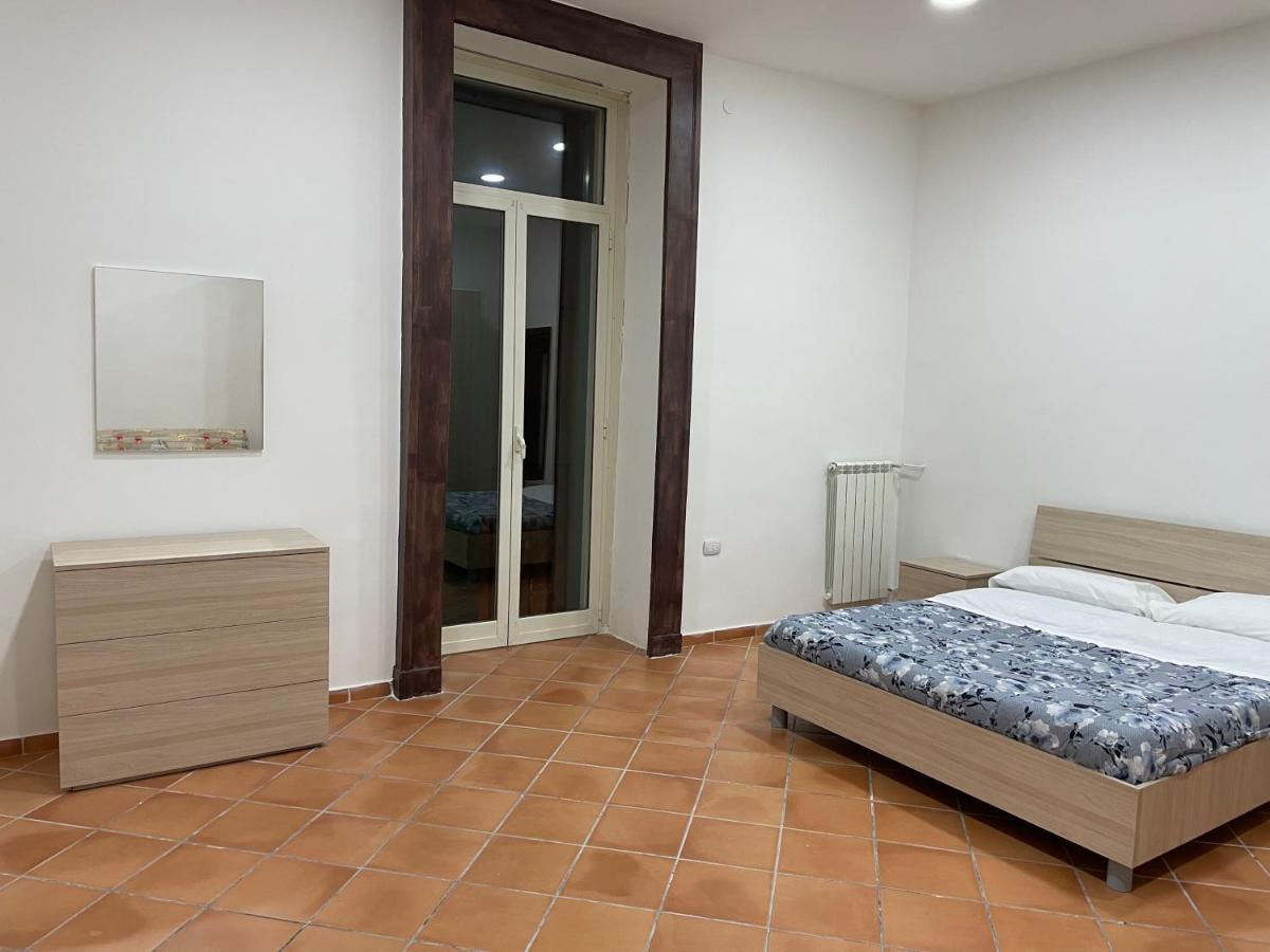 Casa Emilia 2 Apartment Naples Exterior photo